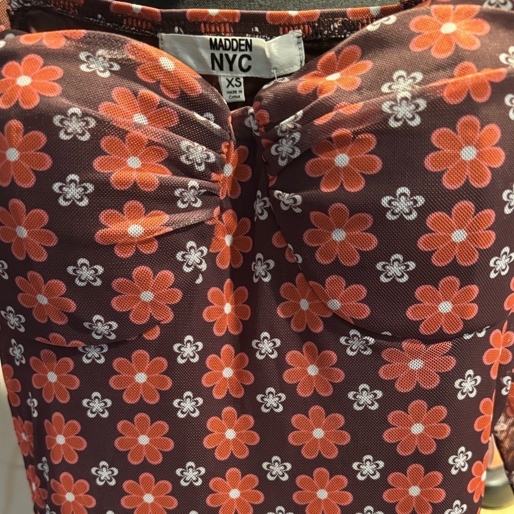 MADDEN NYC BROWN FLOWER PRINT CASUAL DRESSY RUCHED BODYCON DRESS NWT SZ XS - Picture 4 of 6